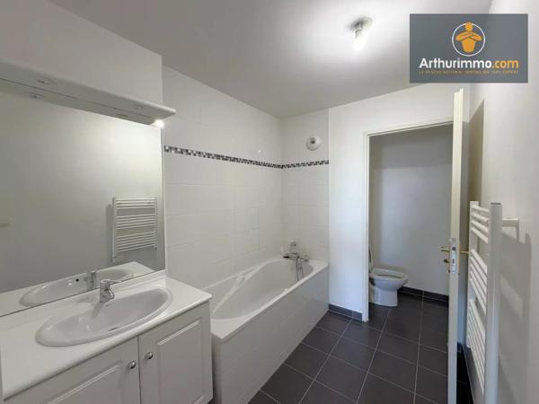 Location                                                      Appartement
                        
                     4 pièces                      94 m2                     à Compiègne