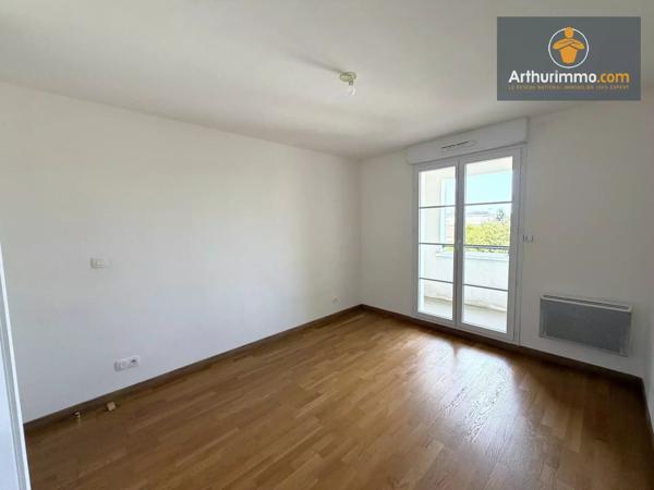 Location                                                      Appartement
                        
                     4 pièces                      94 m2                     à Compiègne