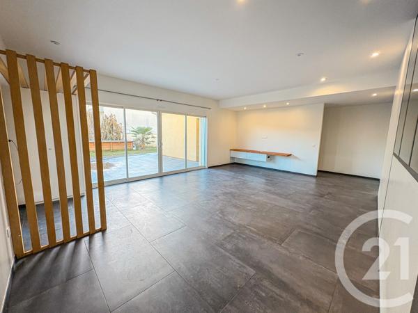 Maison à vendre  5 pièces - 139,25 m2 LA CHAPELLE DE GUINCHAY - 71