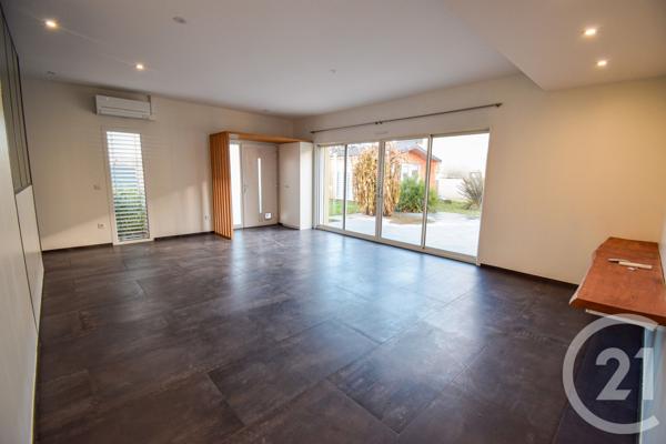 Maison à vendre  5 pièces - 139,25 m2 LA CHAPELLE DE GUINCHAY - 71