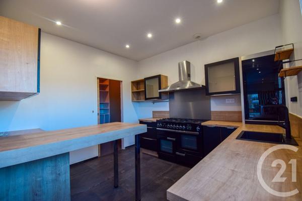 Maison à vendre  5 pièces - 139,25 m2 LA CHAPELLE DE GUINCHAY - 71