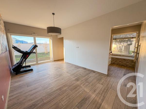 Maison à vendre  5 pièces - 139,25 m2 LA CHAPELLE DE GUINCHAY - 71