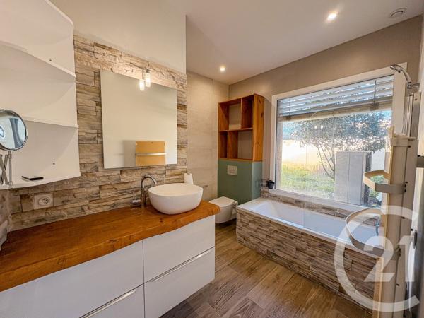 Maison à vendre  5 pièces - 139,25 m2 LA CHAPELLE DE GUINCHAY - 71