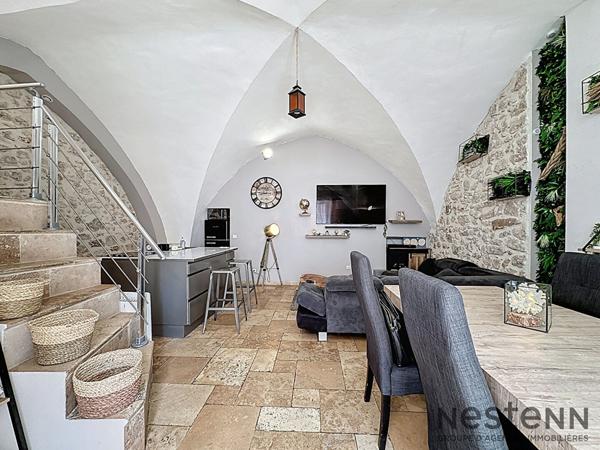 Charmante maison de village T3 avec garage beaucoup de cachet a Saint-Maximin-la-Sainte-Baume