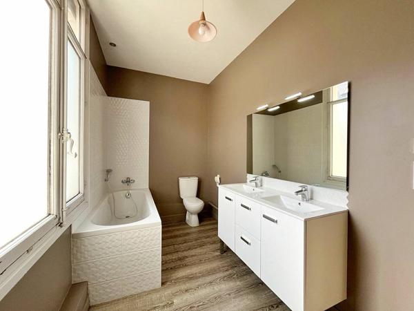 Appartement  4 pièce(s) - Coeur de ville - 114 m2 - Chambéry