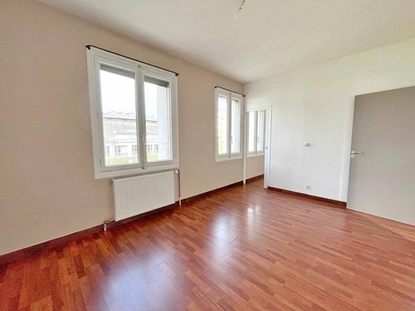 Appartement  4 pièce(s) - Coeur de ville - 114 m2 - Chambéry