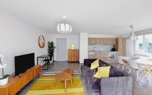 Appartement à louer    4 pièces •  Manosque