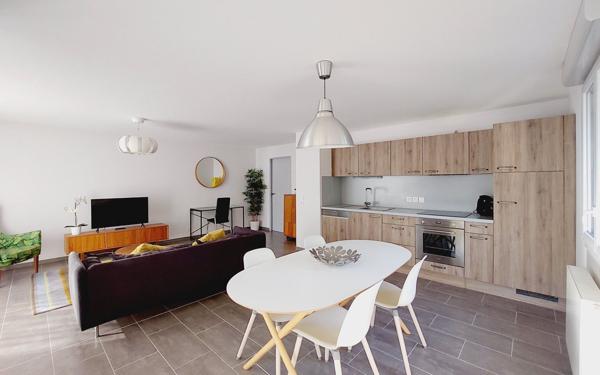 Appartement à louer    4 pièces •  Manosque
