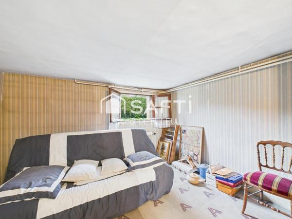 GARCHES – Maison 4 pièces 2 chambres 65m2 environ  A rénover