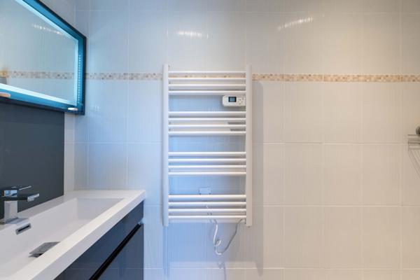 Villa avec piscine chauffée - à 4 km de l'Océan - St-Pierre-d'Oléron