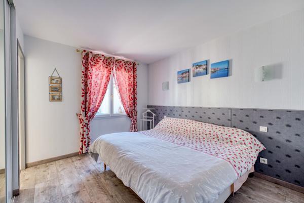 Villa avec piscine chauffée - à 4 km de l'Océan - St-Pierre-d'Oléron