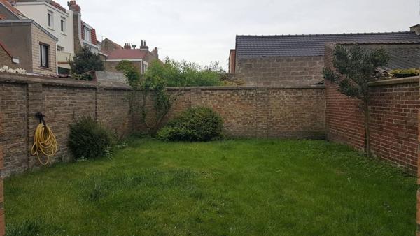 Appartement
                                                                                                                                                                                                                                                                                                                        3 pièce(s)                                                                                                                                                                                                          2 chambre(s)                                                                                                                                                                                                          75  m²