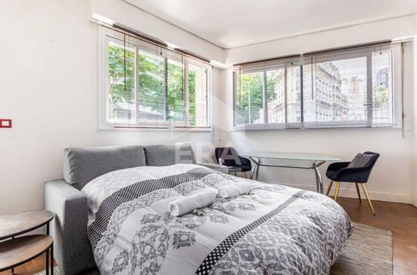 2-room apartment for rent, 40 m2, Paris 16th, ideal location.