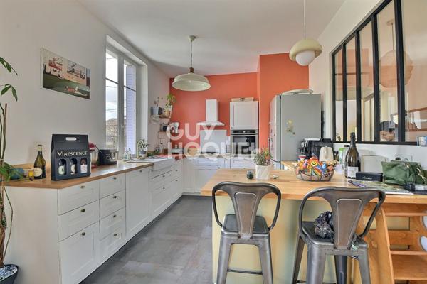 Maison familiale 120 m² habitable, Bron, Les Genêts (Prox. Montchat) (69500)