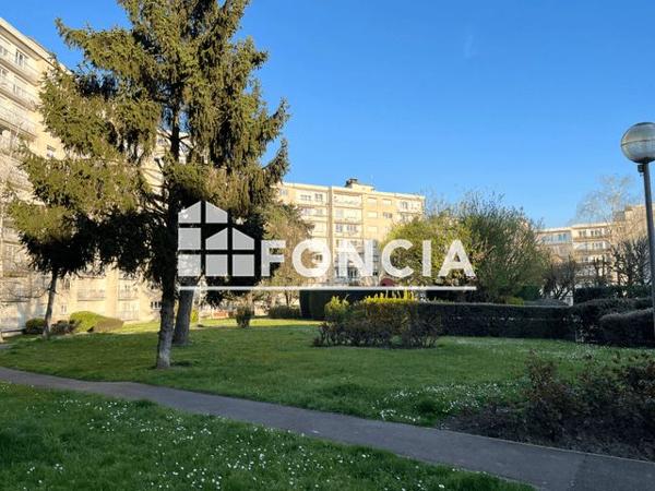 Location Appartement 2 pièces 42.45 m² - 1- 23 RUE DES POLYANTHAS Rosny Sous Bois 93110