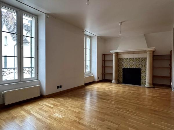 Vente Appartement 6 pièces 135 m2 à Melun
