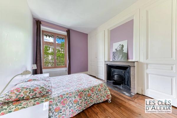 Appartement T4 de caractère à deux pas du Parc de la Tête d’Or