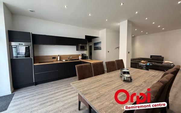 Appartement à vendre    3 pièces • 92,07 m2 Saint-Étienne-lès-Remiremont