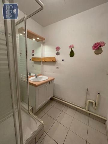 Appartement à louer 2 pièces 40.99m² Arras (62000)