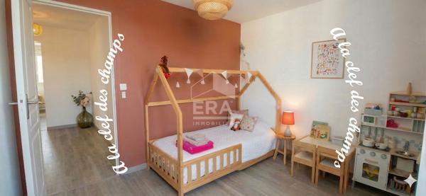 Maison de ville. Bures-Sur-Yvette . 4 pièces.