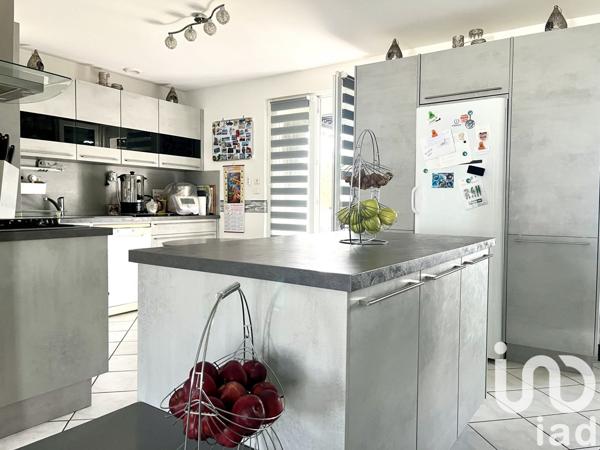 Maison à vendre 6 pièces 105 m² Couëron