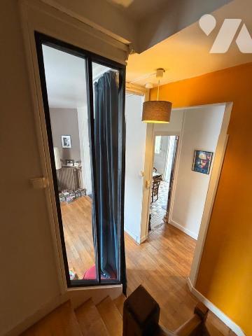 Maison de ville - Quartier Velpeaux - Tours
90 m², Terrain 122 m², 4 niveaux

En plein coeur...