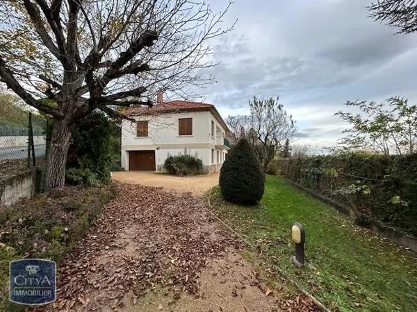 Maison à louer 6 pièces 137.09m²