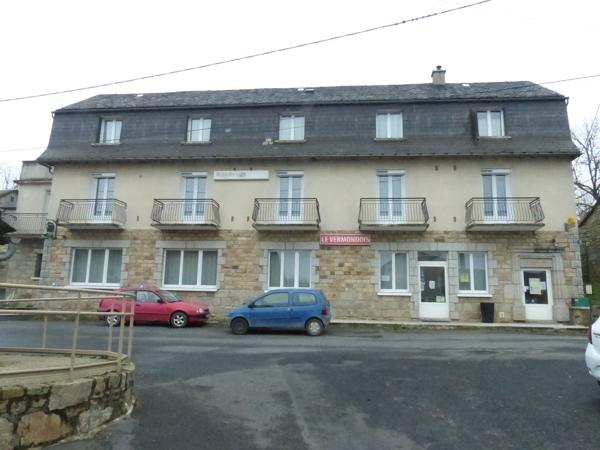 Local Commercial 15 pièces - 600 m² Exclusivité efficity