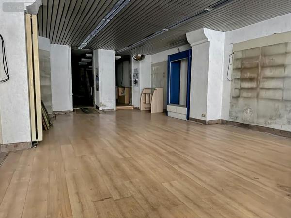 Immeuble à vendre à Guingamp dans les Côtes-d'Armor (22200), ref : 22064-1276