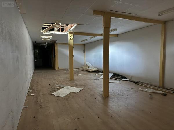 Immeuble à vendre à Guingamp dans les Côtes-d'Armor (22200), ref : 22064-1276