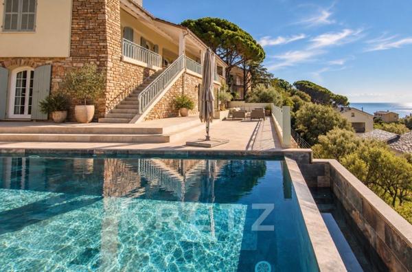 Villa de charme avec vue mer – Miomo, La Corniche
