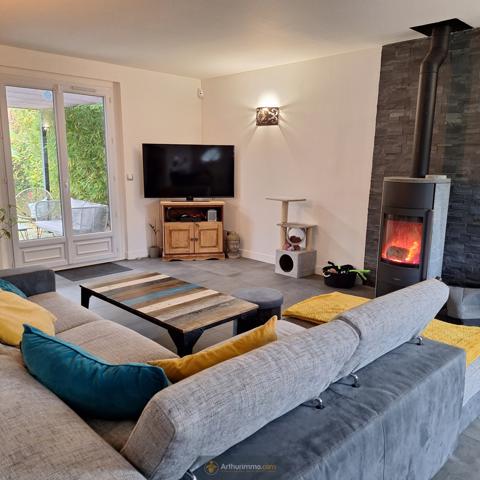 Crécy-la-Chapelle (77580) Maison 5 pièces 126 m2 env. , terrain 425 m2 et Garage