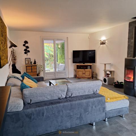 Crécy-la-Chapelle (77580) Maison 5 pièces 126 m2 env. , terrain 425 m2 et Garage