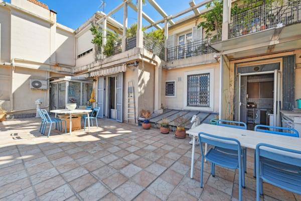 Appartement de standing avec terrasse