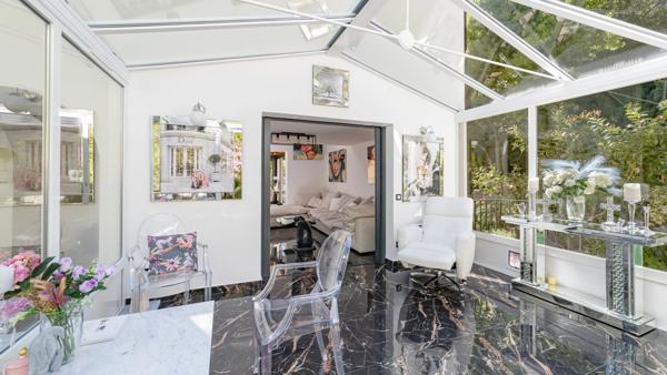 Magnifique villa avec jardin