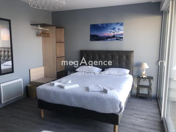 Local Commercial à LA BARRE-DE-MONTS, 85550 - 30 pièces 1016m²
