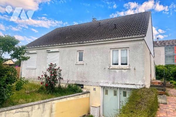 Maison à vendre à Nogent-le-Rotrou (28400) en Eure-et-Loir (28)

Située à Nogent-le-Rotrou, q...