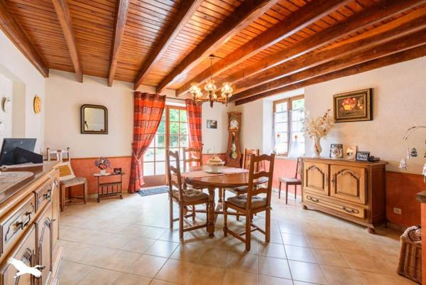 Maison 179 655 € Samadet 7 p 182 m² DPE F
