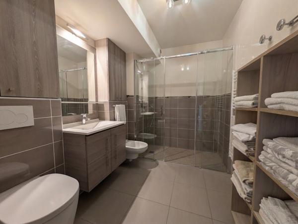 EXCLUSIVITÉ – SAINT-MAUR – ADAMVILLE – 4 PIÈCES – 3 CHAMBRES – BALCON, TERRASSE, BOX ET CAVE