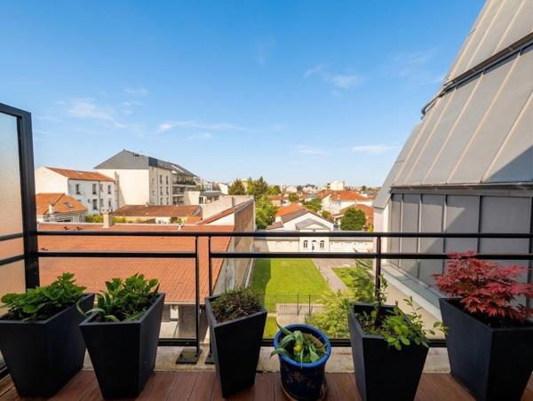 EXCLUSIVITÉ – SAINT-MAUR – ADAMVILLE – 4 PIÈCES – 3 CHAMBRES – BALCON, TERRASSE, BOX ET CAVE