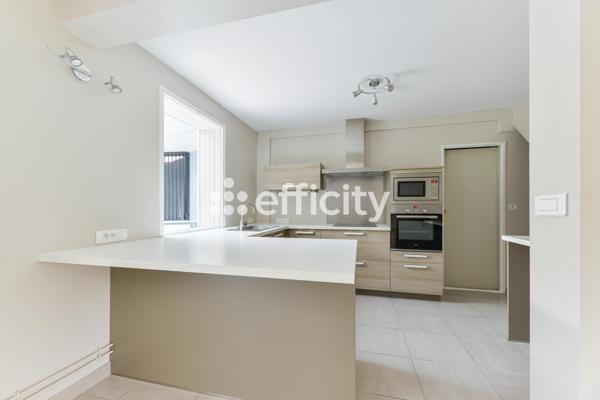 Maison 6 pièces - 130 m² Exclusivité efficity