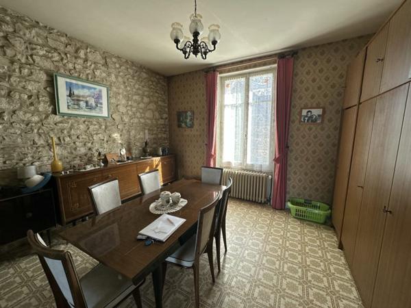 Maison à vendre |  Saint-Genou |  4 pièces | 146 m²