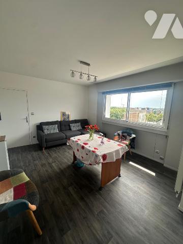 Appartement T2 de 42,40 m² avec cave - Arras - centre-ville