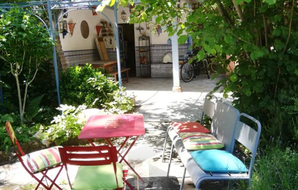 Livry Gargan, secteur Jacob grande maison de 220 m2 idéal artisan ou profession libérale