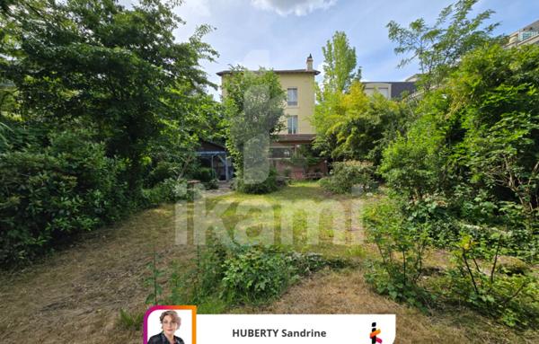 Livry Gargan, secteur Jacob grande maison de 220 m2 idéal artisan ou profession libérale