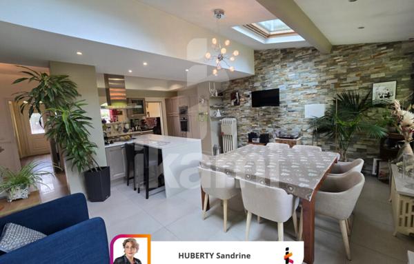 Livry Gargan, secteur Jacob grande maison de 220 m2 idéal artisan ou profession libérale