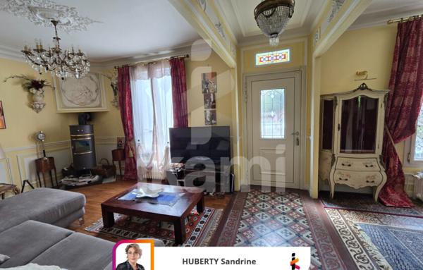 Livry Gargan, secteur Jacob grande maison de 220 m2 idéal artisan ou profession libérale