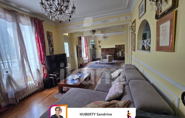 Livry Gargan, secteur Jacob grande maison de 220 m2 idéal artisan ou profession libérale