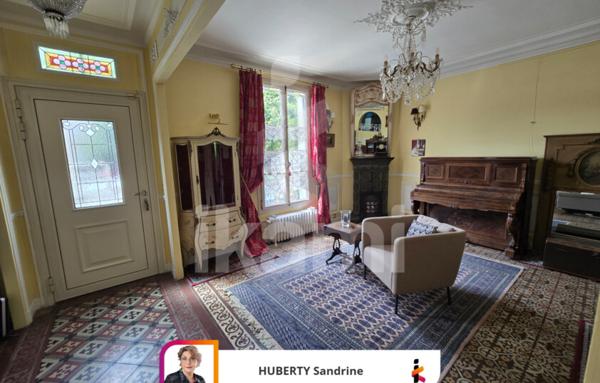 Livry Gargan, secteur Jacob grande maison de 220 m2 idéal artisan ou profession libérale