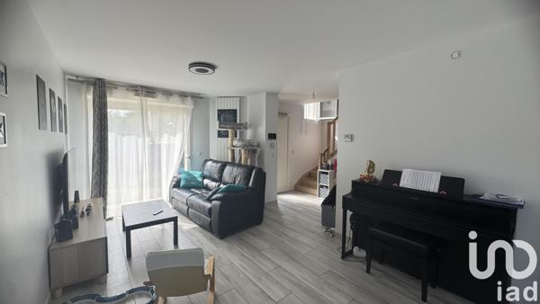 House for sale 7 rooms 162 m² Vaux-le-Pénil